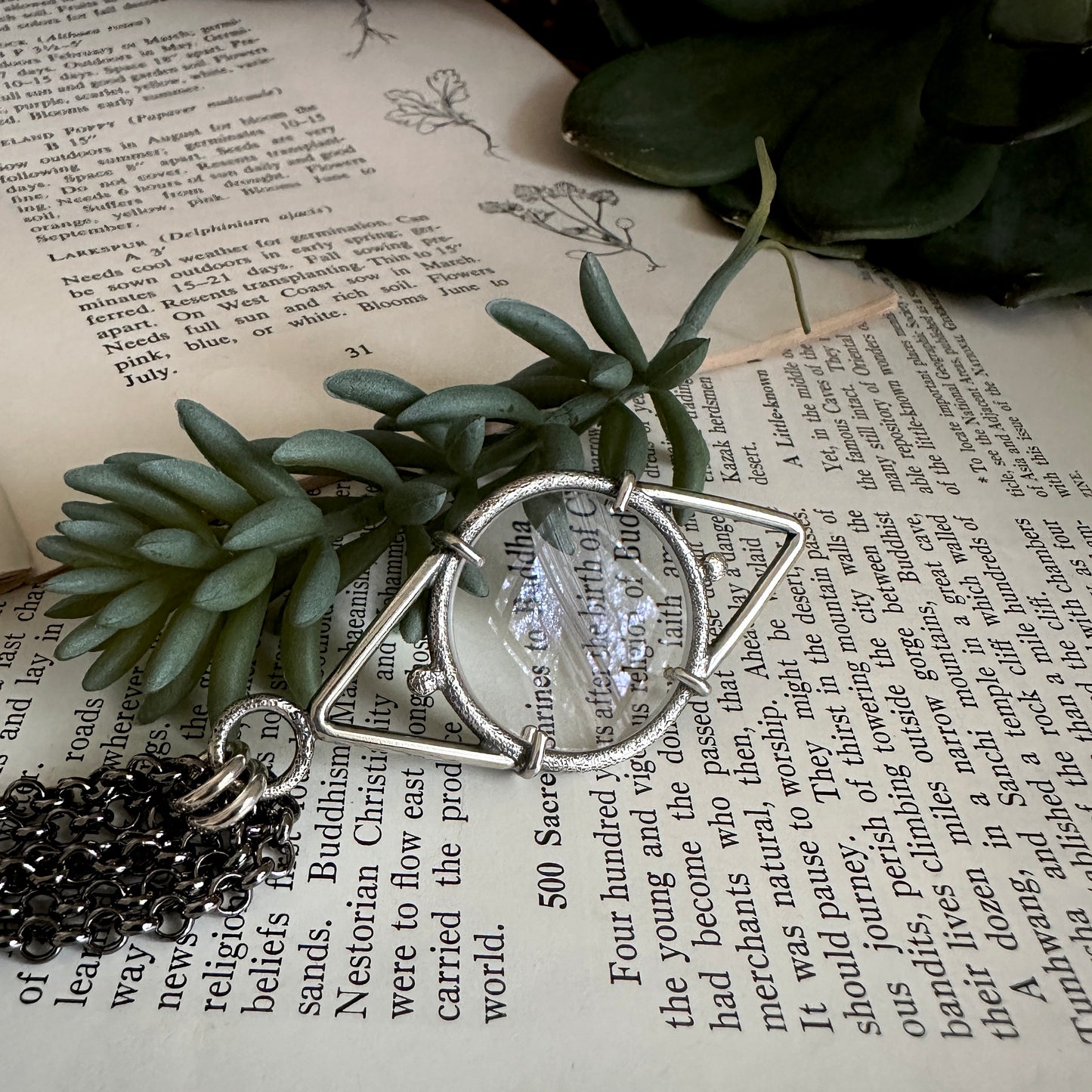 5x Magnifying Glass Monocle Necklace - Sterling EYE - Mini 1" Lens
