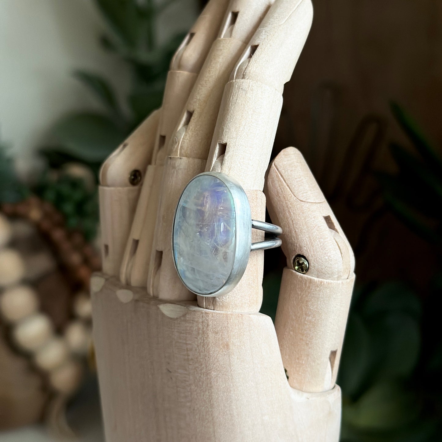 Moonstone Ring - Sterling Silver - Sz 8