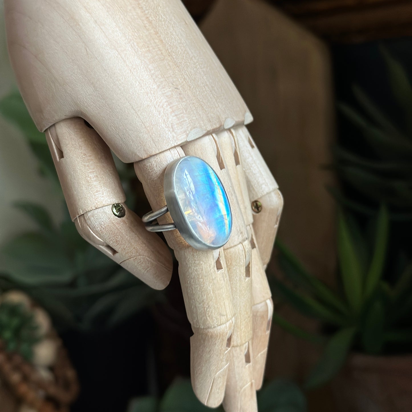 Moonstone Ring - Sterling Silver - Sz 8